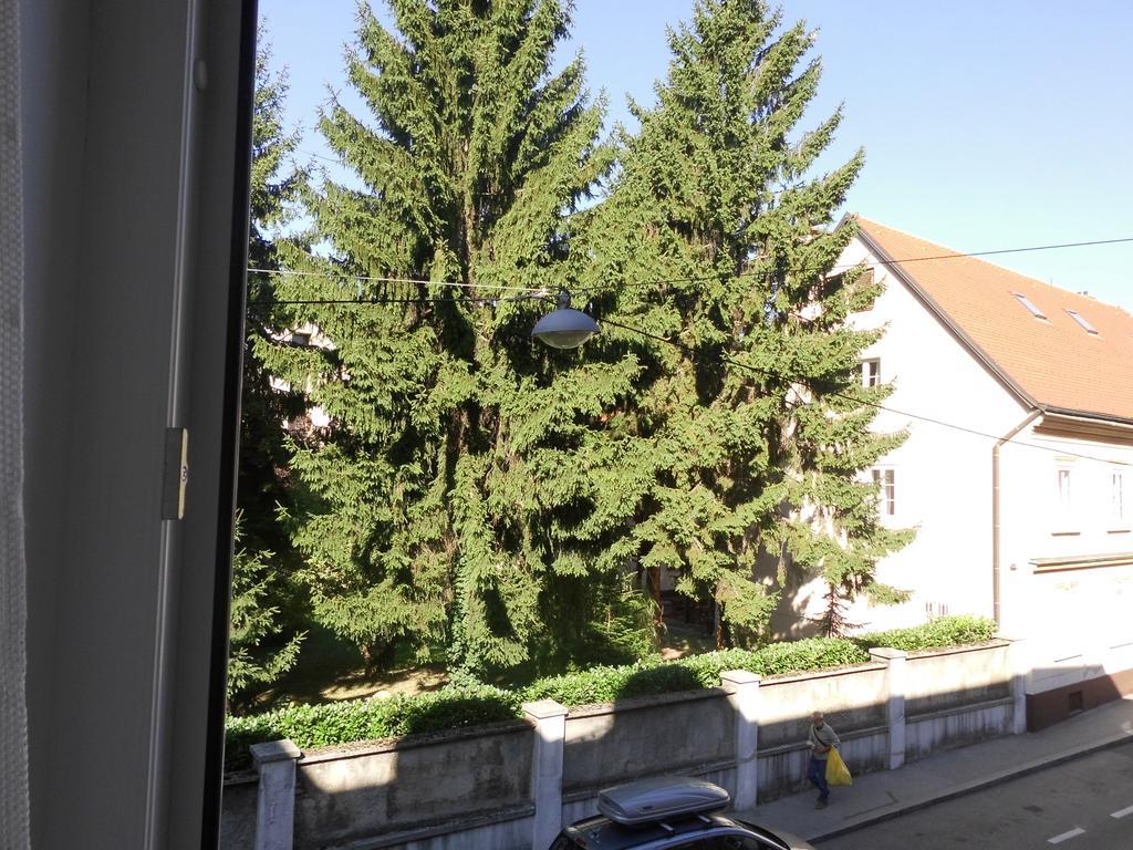 Aha Apartment Zagreb Eksteriør billede